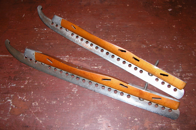 Antique
Racing Skates
J.L. Whelpley
Boston, Mass.
c.1860
ITEM7723
$359USD